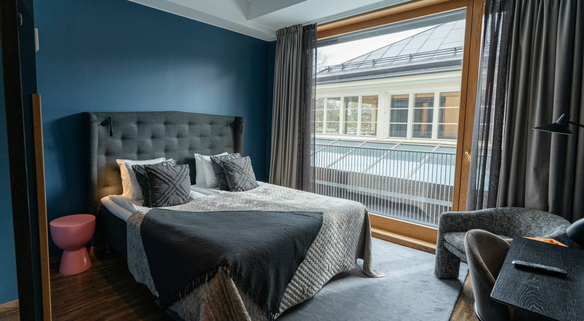 Superior Room with a french balcony