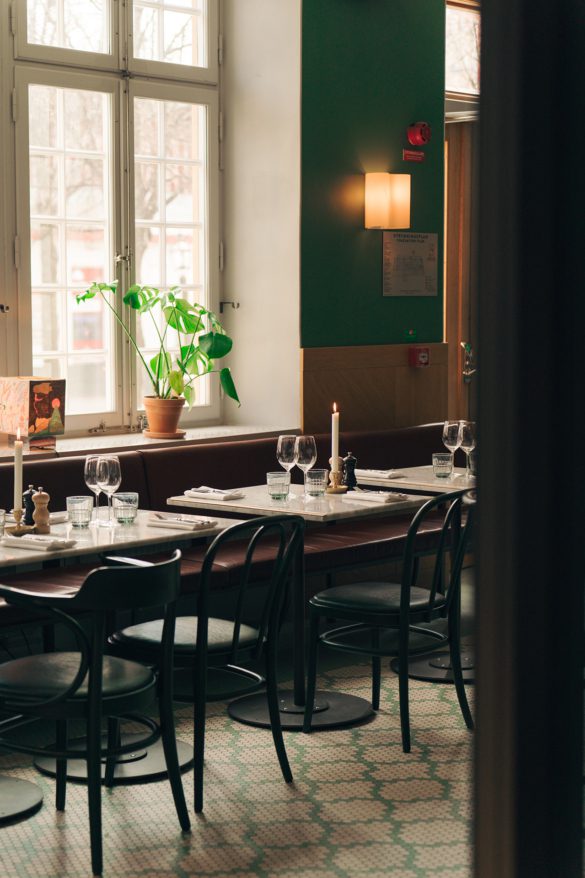 Backstage Brasserie seen through a door.